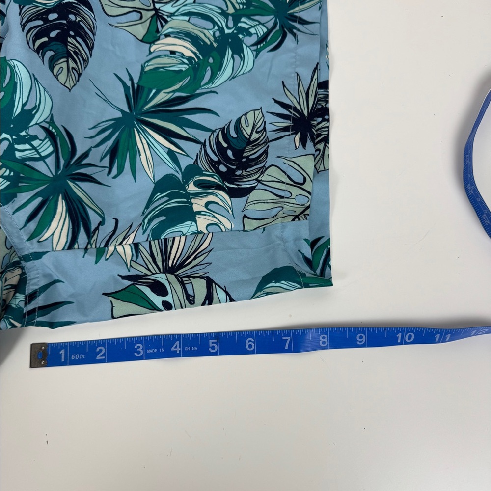 Fish Hippie Swim Trunks Size 2XL - Picture 8 of 8